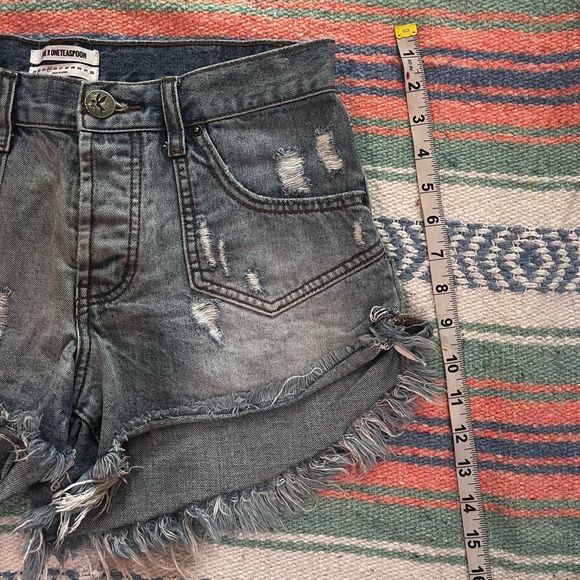 One Teaspoon Shorts - Picture 6 of 6